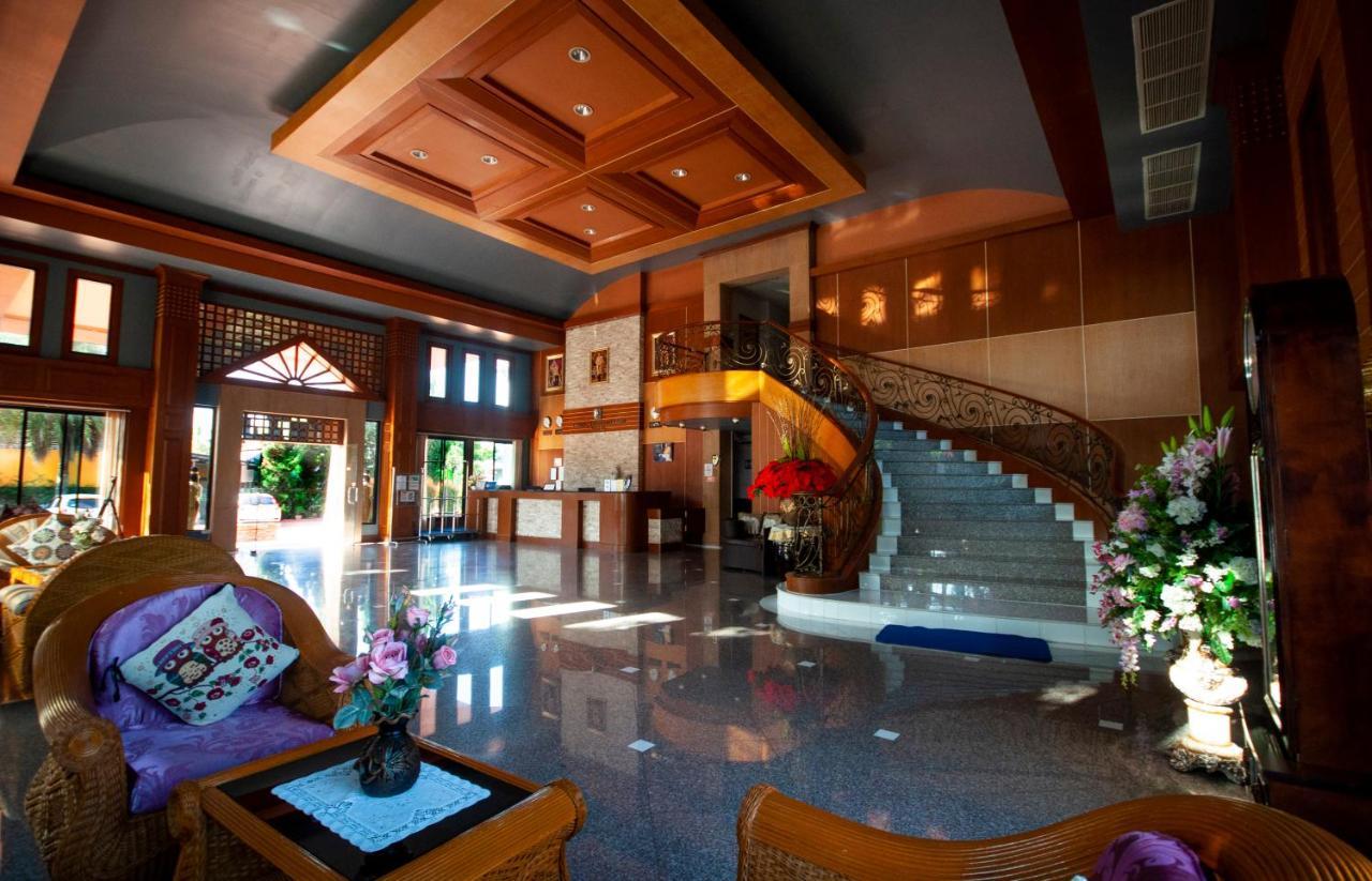 Chiangrai Grand Room Hotel Chiang Rai Exterior photo